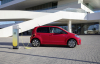 Rośnie popyt na auta elektryczne i hybrydy Volkswagena: znaczny wzrost sprzedaży modeli e-up! i Passat GTE